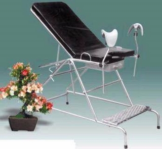 Bàn khám phụ khoa inox